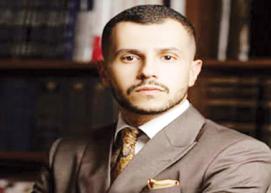  المحامي يوسف غنيم.