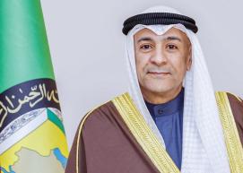 { الأمين العام لمجلس التعاون الخليجي جاسم محمد البديوي.
