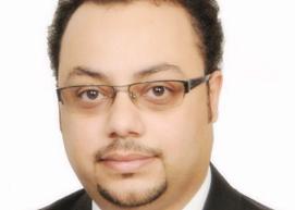 { المحامي محمود ربيع.