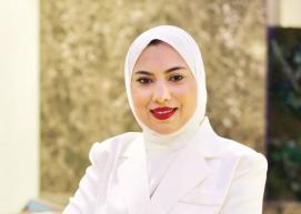 خديجة العويناتي.