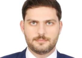 { ياسين حسن السيد.