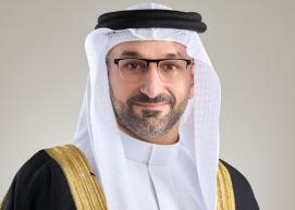 وزير الصناعة والتجارة