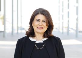  د. وفاء المنصوري.