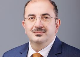 البروفيسور مهند الفراس.