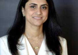  أحلام زينل.