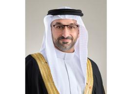  وزير الصناعة والتجارة.