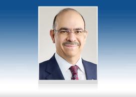  وزير العمل.