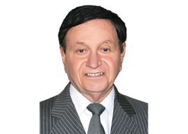 د. حسن بن عبدالله فخرو.