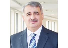 البروفيسور سمير العتوم.