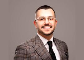 المحامي يوسف غنيم.