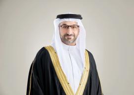 وزير الصناعة والتجارة.