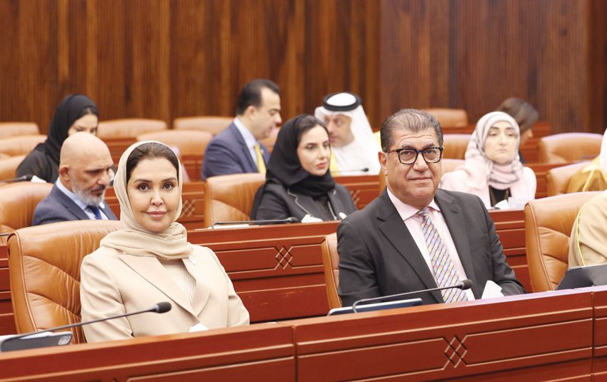 أخبار الخليج | الشورى يمرر مشروع قانون «التايم شير»..وزيرة السياحة: إضافة نوعية للقطاع السياحي بالمملكة