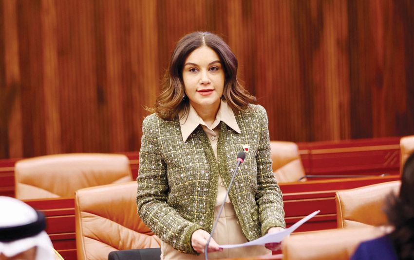 أخبار الخليج | الشوريون يدعون أولياء الأمور إلى التقييد بالسن القانونية للسماح بدخول الطفل لبعض المنصات الرقمية