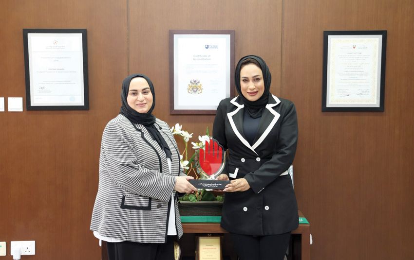 Liên đoàn Thể thao Khiếm thính Bahrain bàn hợp tác với Đại học Mở Ả Rập
