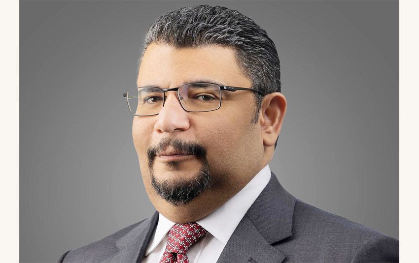  وزير الكهرباء والماء.